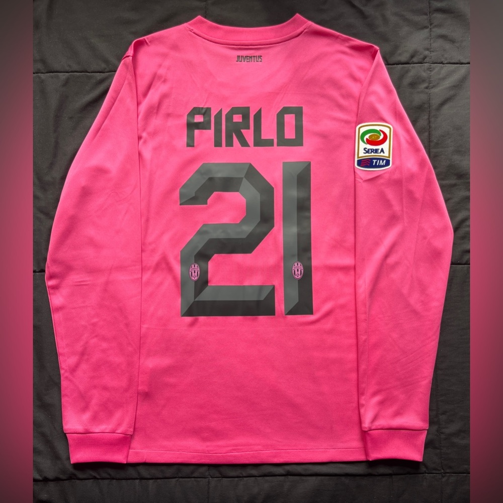 Pirlo #21 2011 Longsleeve Juventus Pink Retro Soccer Jersey 2012